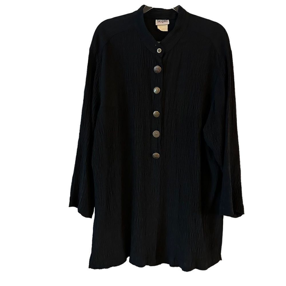 Vintage Sequel oversized tunic style top w/crepey texture & long sleeves